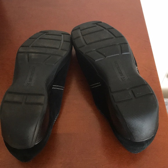 NATURALIZER SHOES - Picture 3 of 6